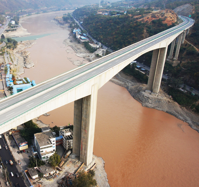 2010年-倮果金沙江特大橋（麗攀路C12合同...